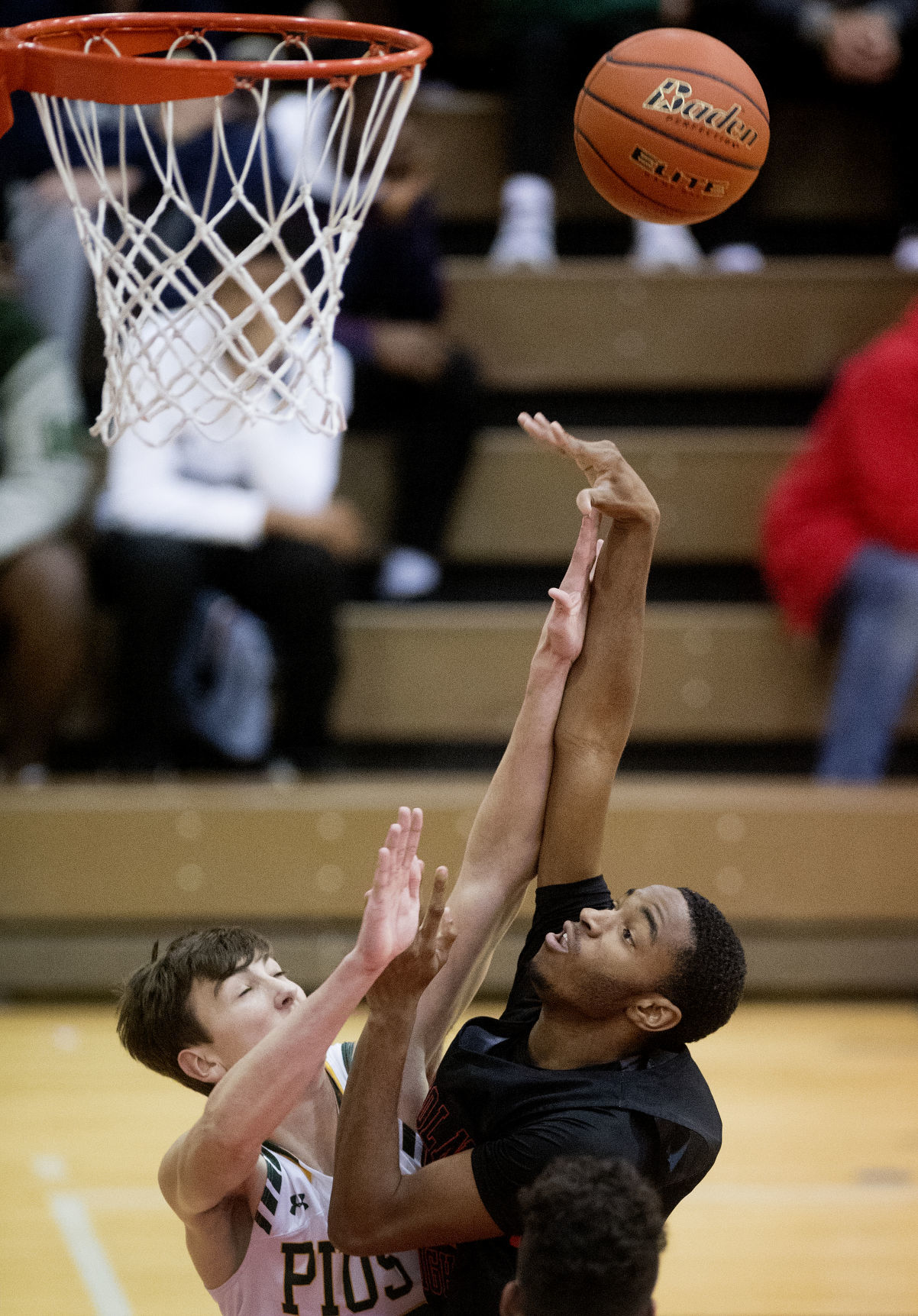 Lincoln High vs. Lincoln Pius X, 1.2